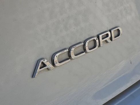 Used 2023 Honda Accord Sport image 5