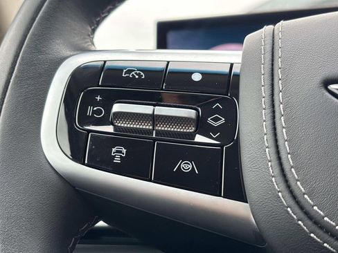 Used 2025 Genesis GV80 3.5T Prestige image 10