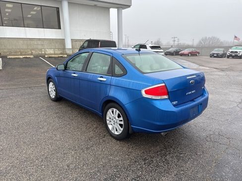 Used 2011 Ford Focus SEL w/ 301A Rapid Spec Order Code image 5