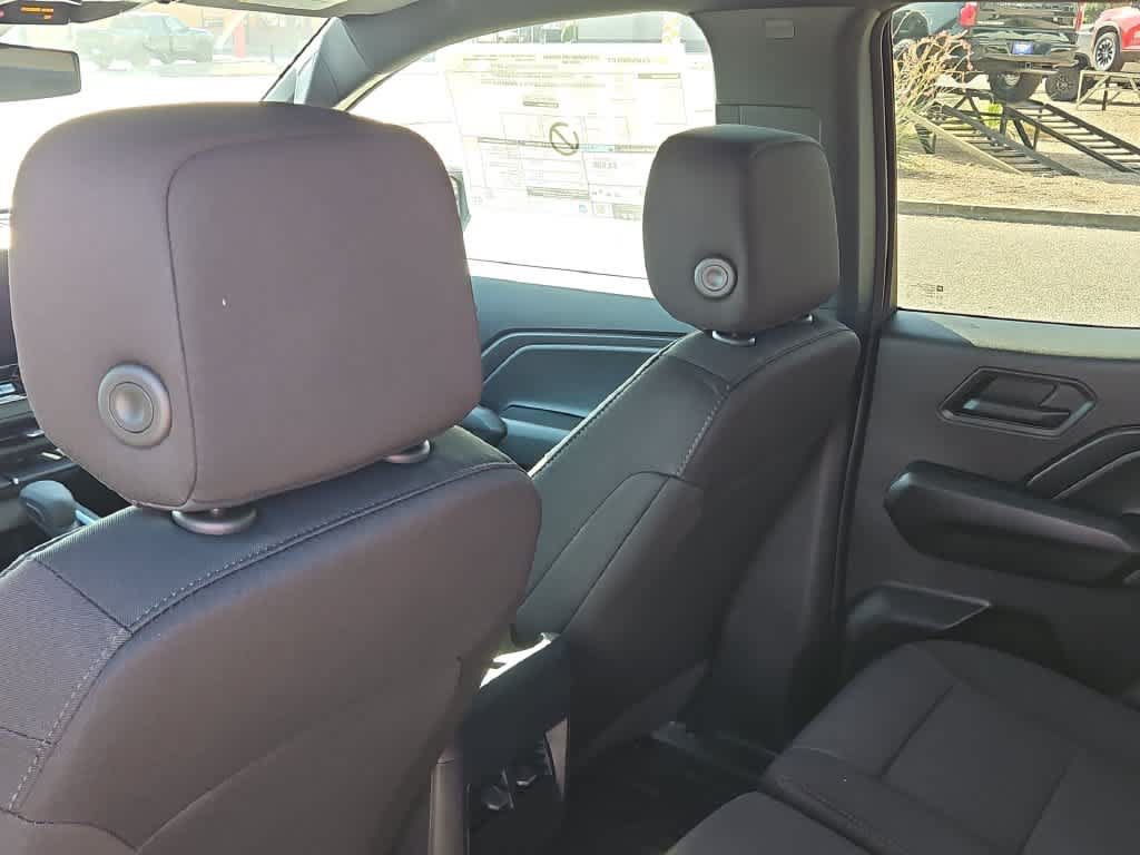 New 2026 Chevrolet Colorado Trail Boss AWD/4WD image 16