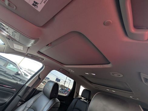 Used 2020 Buick Enclave Avenir w/ Avenir Technology Package image 12