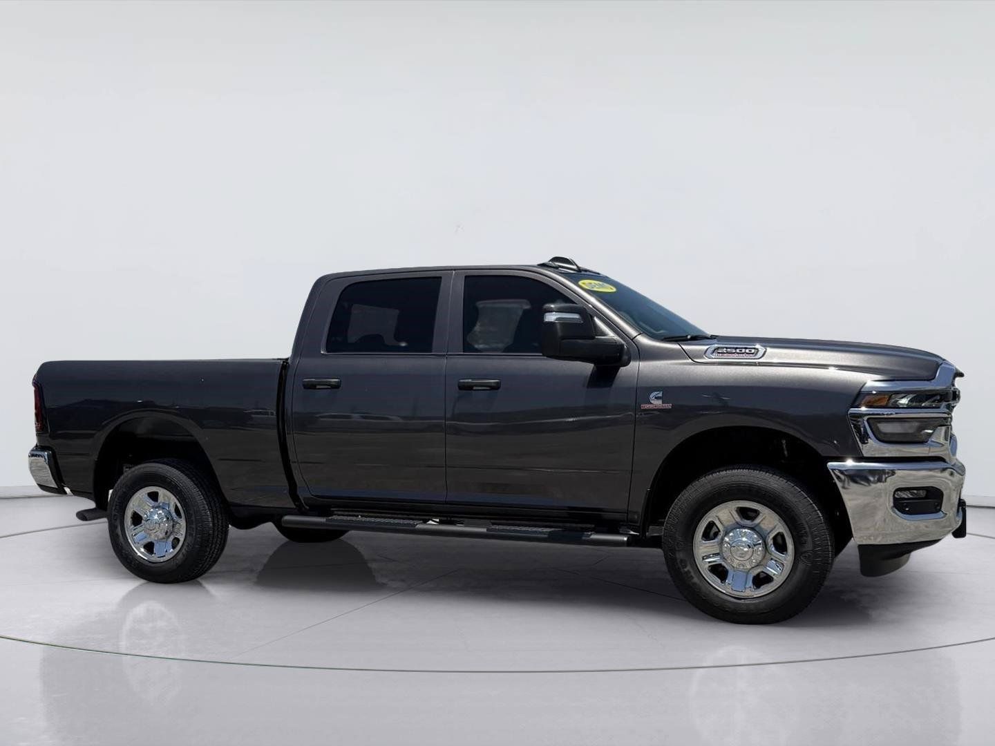Used 2025 RAM 2500 Tradesman AWD/4WD image 4