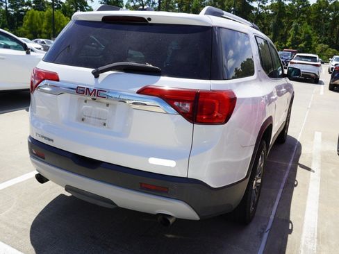 Used 2017 GMC Acadia SLT FWD image 6