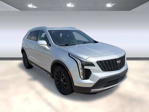 Used 2020 Cadillac XT4 Premium Luxury AWD/4WD image 6