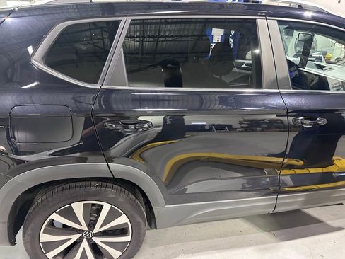 Used 2022 Volkswagen Taos SE AWD/4WD image 15