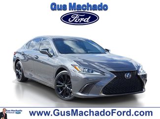 Used 2022 Lexus ES 350 F Sport image 1
