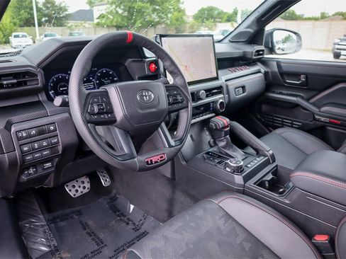 Used 2024 Toyota Tacoma TRD Pro image 8