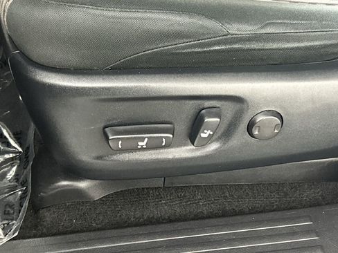 Used 2024 Toyota 4Runner SR5 image 19