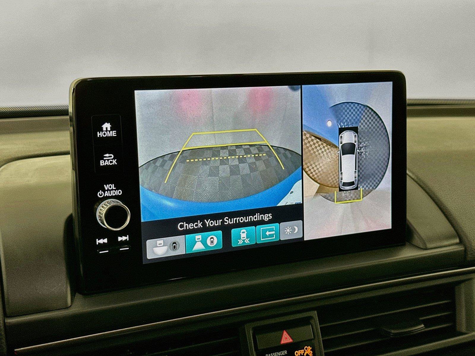 Certified 2025 Honda Pilot TrailSport image 6