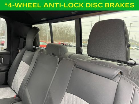 Used 2019 RAM 1500 Big Horn image 17