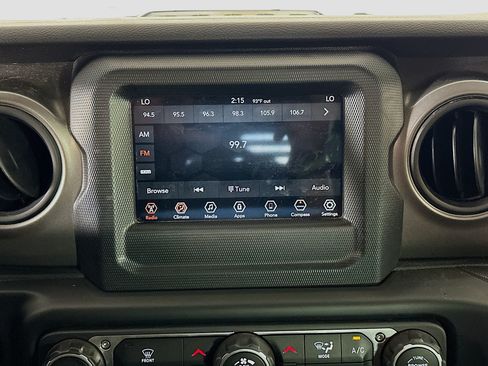 Used 2023 Jeep Wrangler Unlimited w/ Convenience Group AWD/4WD image 19