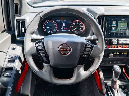 New 2025 Nissan Frontier PRO-4X image 11