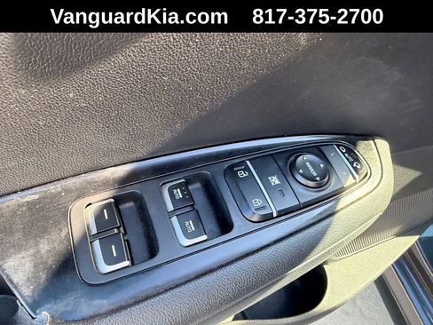 Used 2017 Kia Optima SX image 17