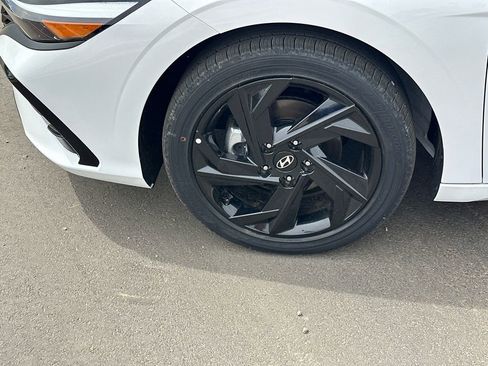 New 2026 Hyundai Elantra SEL Sport Premium FWD image 12