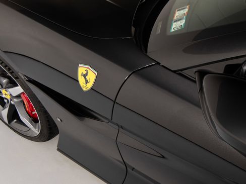Certified 2022 Ferrari Portofino M RWD image 12