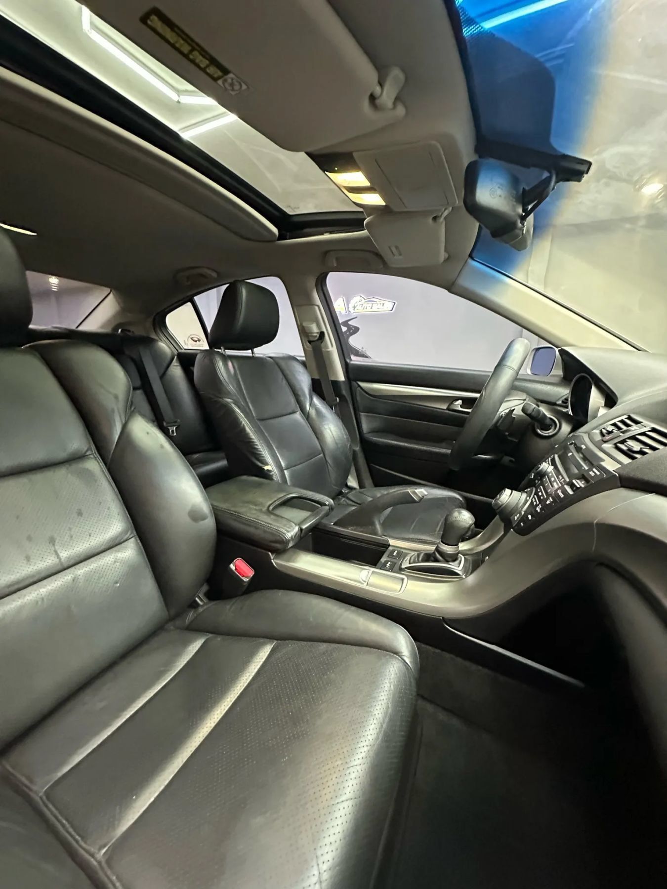 Used 2011 Acura TL w/ Technology Package FWD image 28
