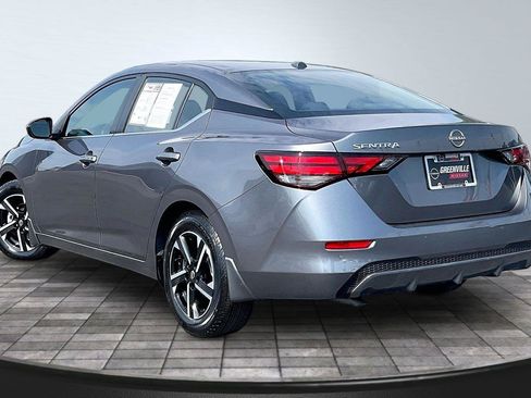 Certified 2025 Nissan Sentra SV FWD image 3