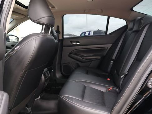 Used 2023 Nissan Altima 2.5 SL FWD image 8