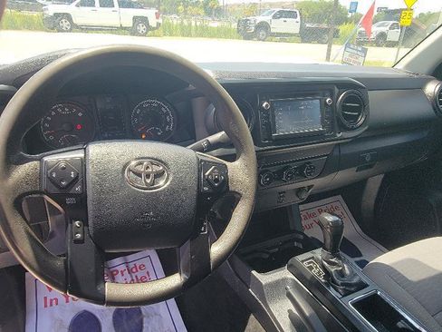 Used 2019 Toyota Tacoma SR RWD image 12