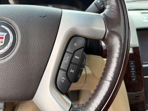 Used 2012 Cadillac Escalade Premium AWD/4WD image 29