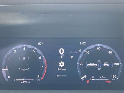 Used 2024 Toyota Tacoma TRD Off-Road AWD/4WD image 11