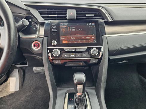 Used 2019 Honda Civic EX image 25