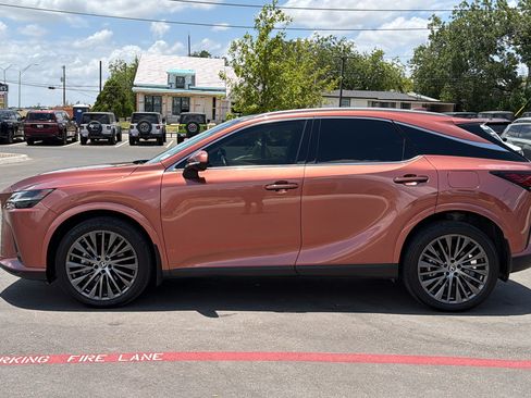 Used 2024 Lexus RX 350 w/ Convenience Package AWD/4WD image 8