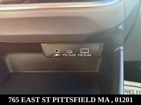 Used 2024 Subaru Crosstrek 2.0i Premium image 21