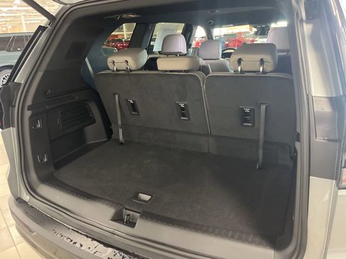 Used 2026 GMC Acadia Elevation w/ Black Edition image 13