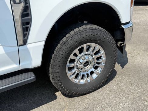 Used 2024 Ford F250 XL w/ XL Chrome Package AWD/4WD image 28