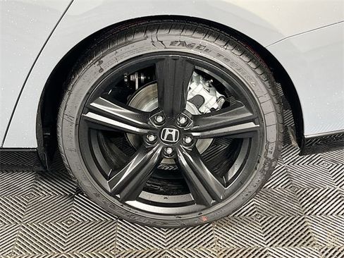 New 2026 Honda Accord Sport image 32