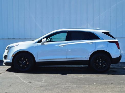 Certified 2023 Cadillac XT5 Premium Luxury image 2