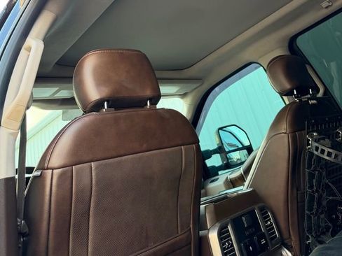 Used 2018 Ford F250 Limited w/ FX4 Off-Road Package image 11