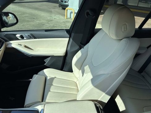 Used 2022 BMW X5 xDrive40i image 31