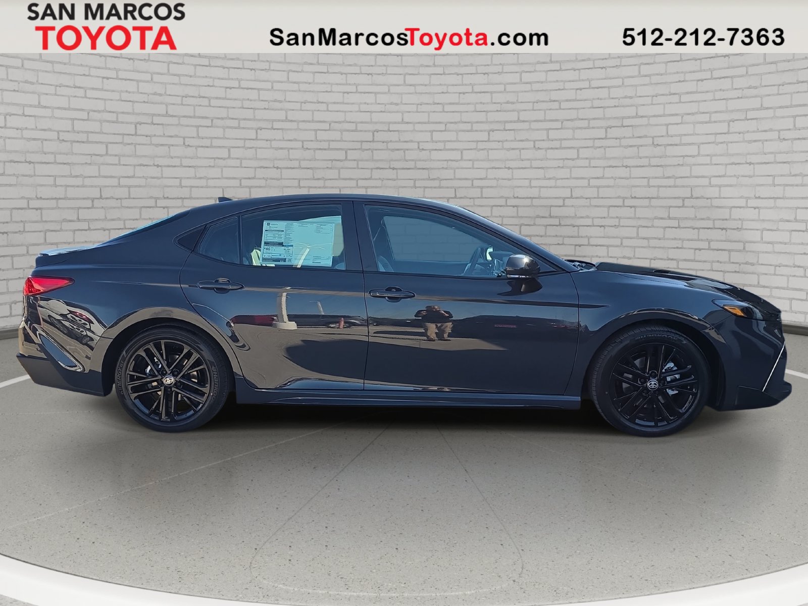 New 2026 Toyota Camry SE w/ Convenience Package FWD image 4