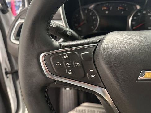 Used 2024 Chevrolet Equinox LT image 16