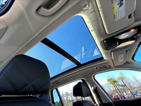 Used 2024 BMW X7 xDrive40i image 28