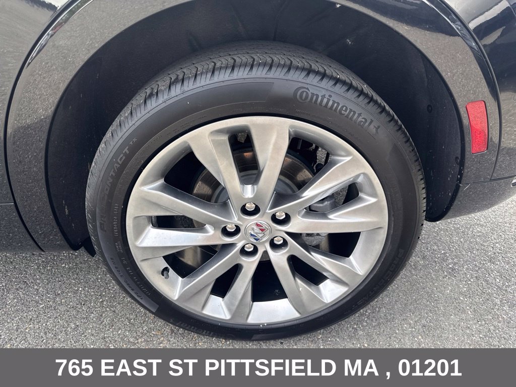 Used 2023 Buick Envision Avenir AWD/4WD image 33