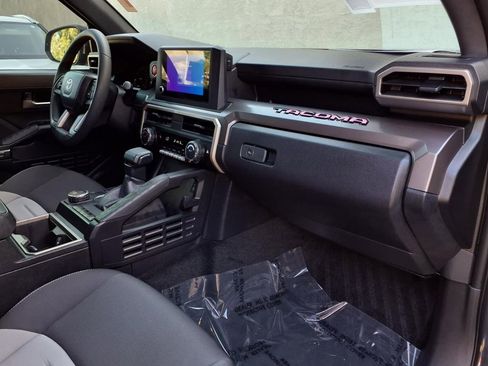 Used 2024 Toyota Tacoma TRD Sport RWD image 23