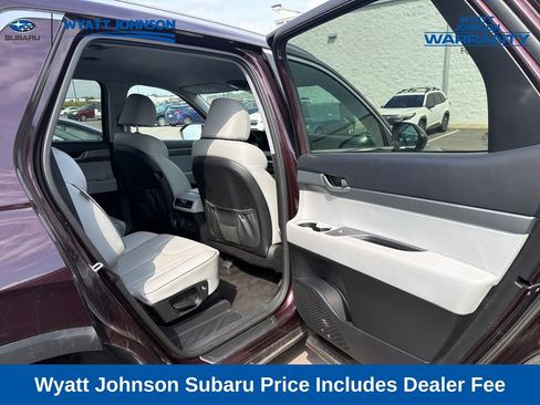 Used 2025 Hyundai Palisade SEL FWD image 31