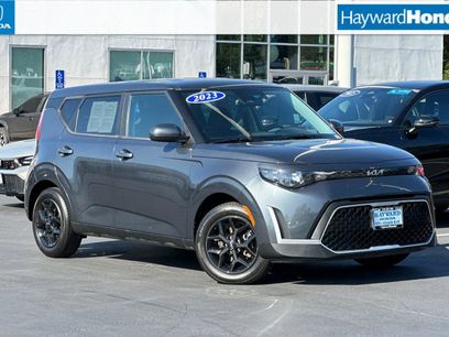 Used 2023 Kia Soul LX w/ Option Group 015