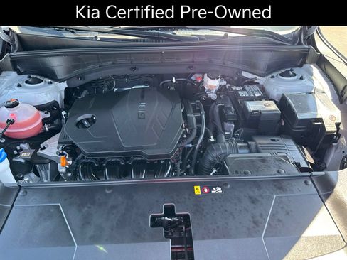 Certified 2025 Kia Sorento S FWD image 21