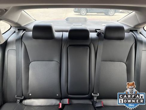Used 2024 Honda Civic Touring image 5
