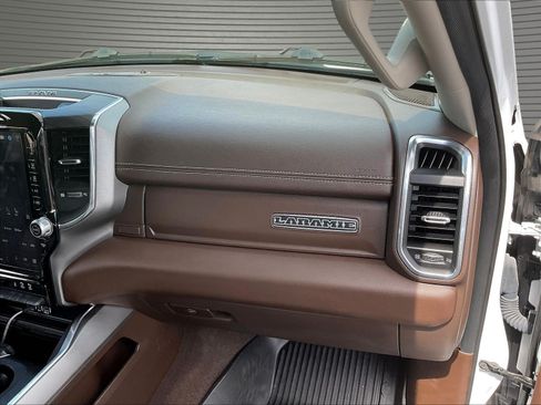 Used 2025 RAM 1500 Laramie w/ Laramie Southwest Edition AWD/4WD image 25
