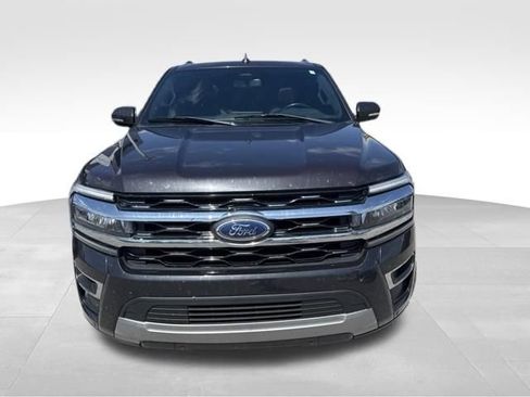 Used 2024 Ford Expedition Max Limited AWD/4WD image 3