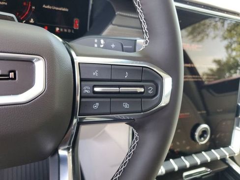 New 2026 GMC Acadia Denali w/ Super Cruise Package FWD image 27