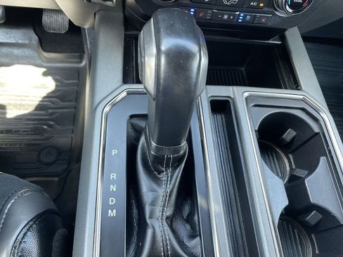 Used 2020 Ford F150 Raptor w/ Equipment Group 802A Luxury AWD/4WD image 16