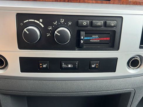 Used 2007 Dodge Ram 1500 Truck Laramie w/ Trailer Tow Group RWD image 16