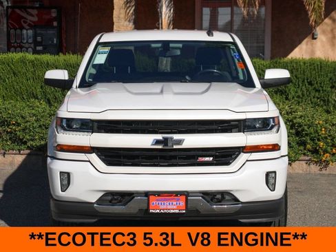 Used 2018 Chevrolet Silverado 1500 LT w/ All Star Edition AWD/4WD image 3
