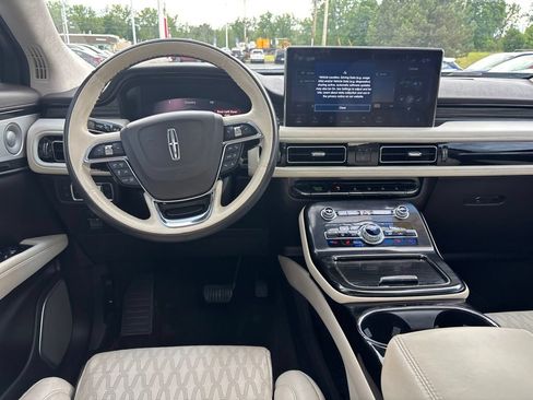 Used 2021 Lincoln Nautilus Black Label AWD/4WD image 21